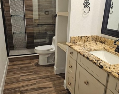 4453 Rayfield Drive - Photo Thumbnail 13