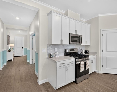 15104 Oxford Grey Drive - Photo Thumbnail 7