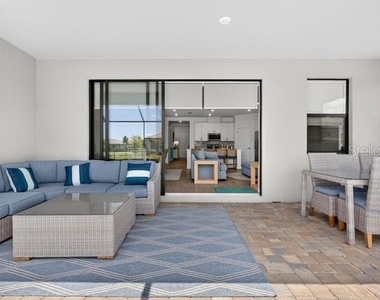 15104 Oxford Grey Drive - Photo Thumbnail 20