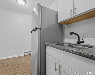 45 Monroe Street - Photo Thumbnail 6