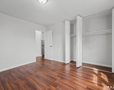 45 Monroe Street - Photo Thumbnail 14