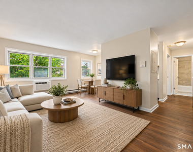 45 Monroe Street - Photo Thumbnail 2