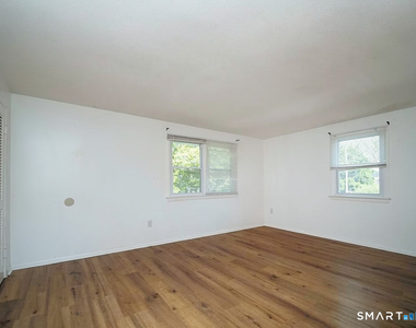 38 Mettler Street - Photo Thumbnail 3