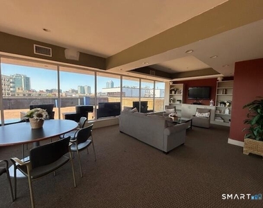 103 Prospect Street - Photo Thumbnail 3