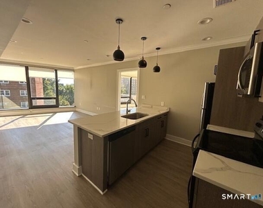 103 Prospect Street - Photo Thumbnail 15
