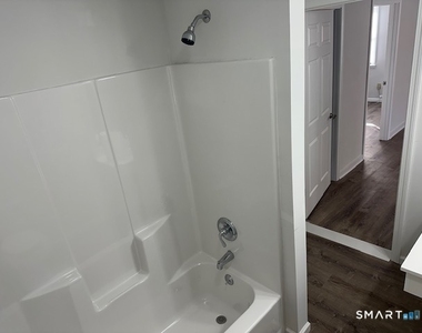 1030 Federal Road - Photo Thumbnail 5