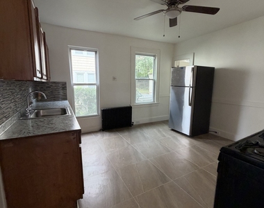 52-54 Remington Street - Photo Thumbnail 3