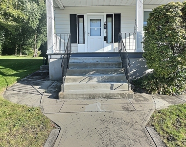 106 Myrtle Avenue - Photo Thumbnail 1