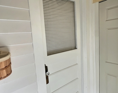 106 Myrtle Avenue - Photo Thumbnail 25