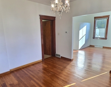 106 Myrtle Avenue - Photo Thumbnail 6