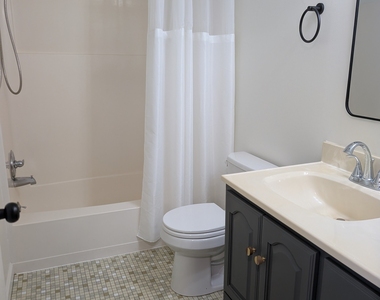 165 South Street - Photo Thumbnail 12