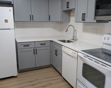 165 South Street - Photo Thumbnail 5
