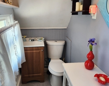 16 Breen Avenue - Photo Thumbnail 15
