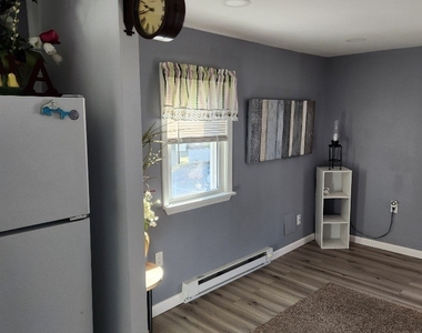 16 Breen Avenue - Photo Thumbnail 9