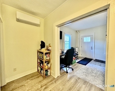 115 Turnpike Road - Photo Thumbnail 10