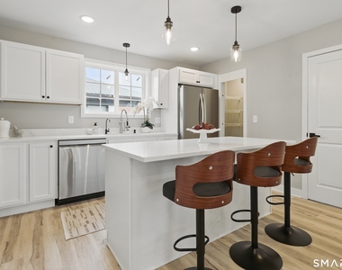 409 Prospect Avenue - Photo Thumbnail 7