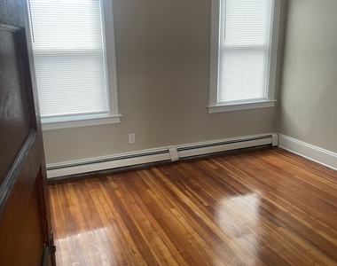 169 Madison Street - Photo Thumbnail 5