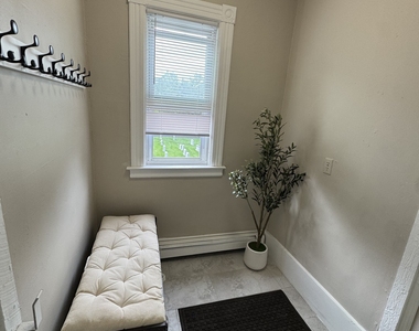 169 Madison Street - Photo Thumbnail 2