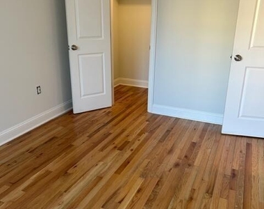 965 Hope Street - Photo Thumbnail 3