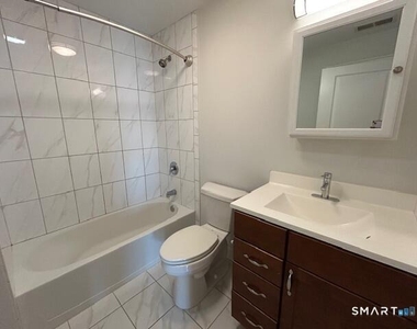965 Hope Street - Photo Thumbnail 18