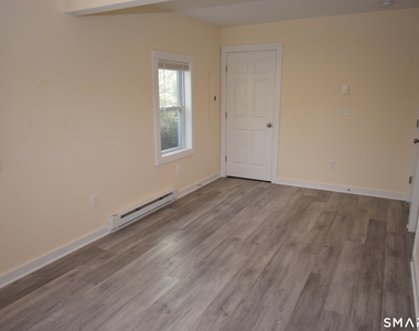 37 Dudley Lane - Photo Thumbnail 8