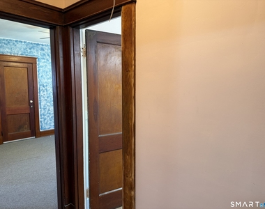 155 Sylvan Avenue - Photo Thumbnail 8