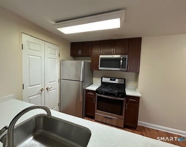 488 Bedford Street - Photo Thumbnail 2