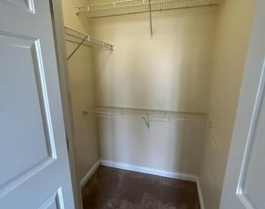 488 Bedford Street - Photo Thumbnail 6