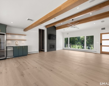 2 Drumlin Road - Photo Thumbnail 8