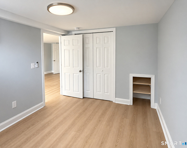 433 Federal Road - Photo Thumbnail 3