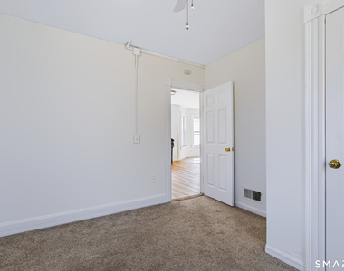 10 Glover Place - Photo Thumbnail 8
