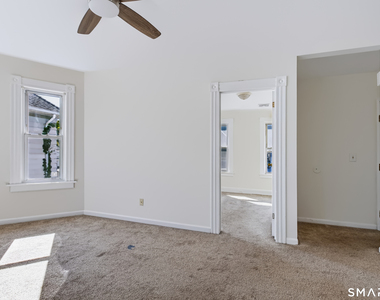 10 Glover Place - Photo Thumbnail 5