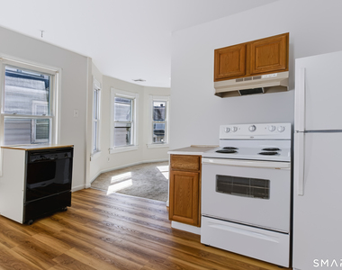 10 Glover Place - Photo Thumbnail 17
