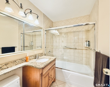 1 Strawberry Hill Court - Photo Thumbnail 28