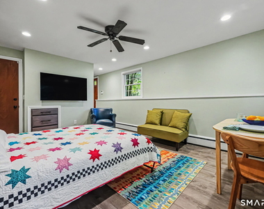 11 Rockyfield Road - Photo Thumbnail 2