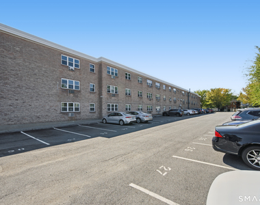 45 Monroe Street - Photo Thumbnail 16