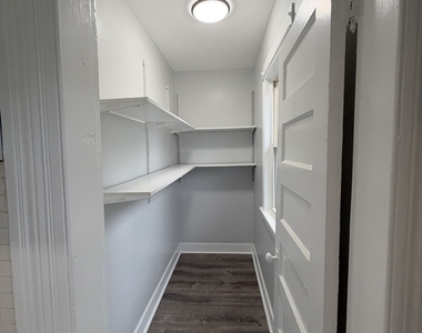 319 Maplewood Avenue - Photo Thumbnail 5
