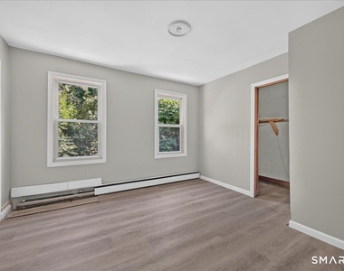 89 Hickory Street - Photo Thumbnail 17