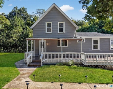 89 Hickory Street - Photo Thumbnail 20