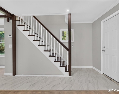 89 Hickory Street - Photo Thumbnail 19