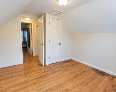155 Mckee Street - Photo Thumbnail 10