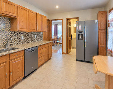 155 Mckee Street - Photo Thumbnail 15