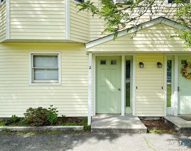 77 Marion Avenue - Photo Thumbnail 1