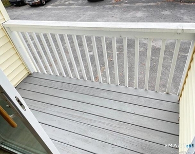 77 Marion Avenue - Photo Thumbnail 14