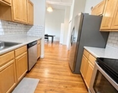 390 Charles Street - Photo Thumbnail 5