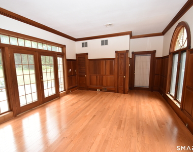 62 Buttonball Lane - Photo Thumbnail 8