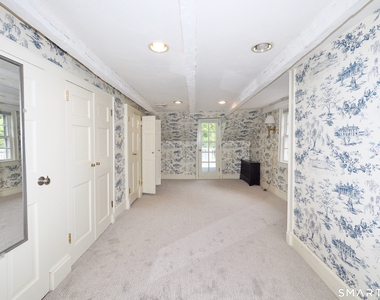 1263 Westover Road - Photo Thumbnail 15