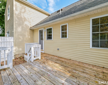 46 Morgan Avenue - Photo Thumbnail 3