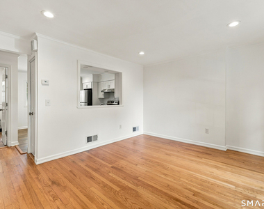 46 Morgan Avenue - Photo Thumbnail 7