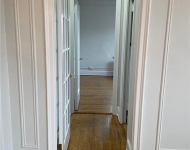 271 Greenwich Avenue - Photo Thumbnail 10